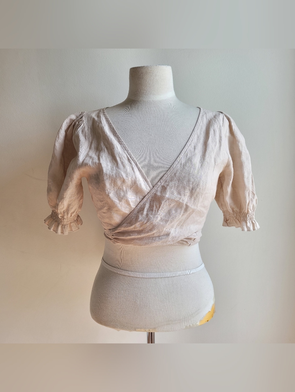 NWT BEACHLIFE 100% Linen Cropped Puff Short Sleeves V-neck Wrap Cream Top